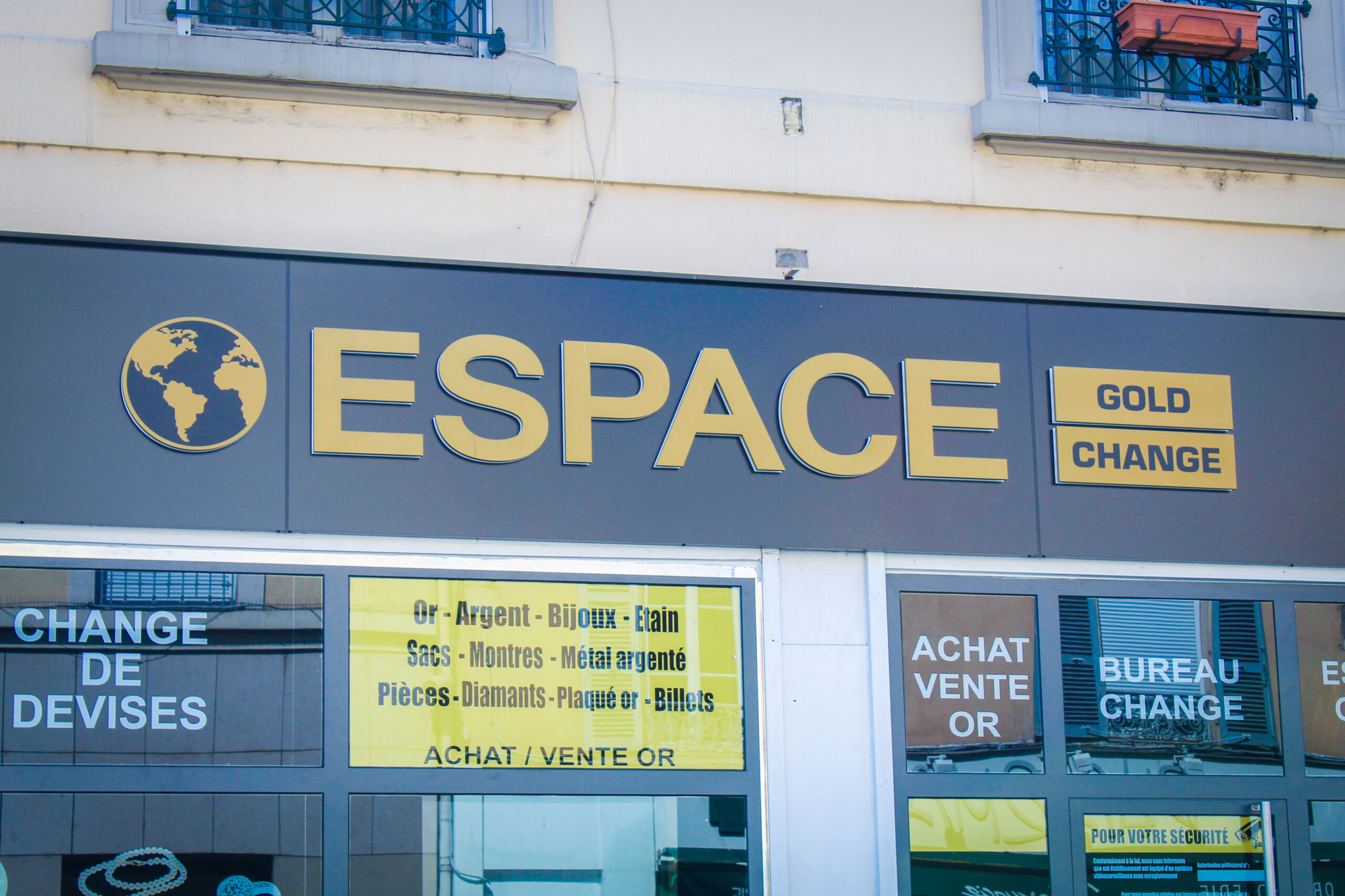 image article espace gold change